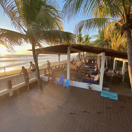 Solid Surf Camp Hostel Nicaragua Transito Εξωτερικό φωτογραφία