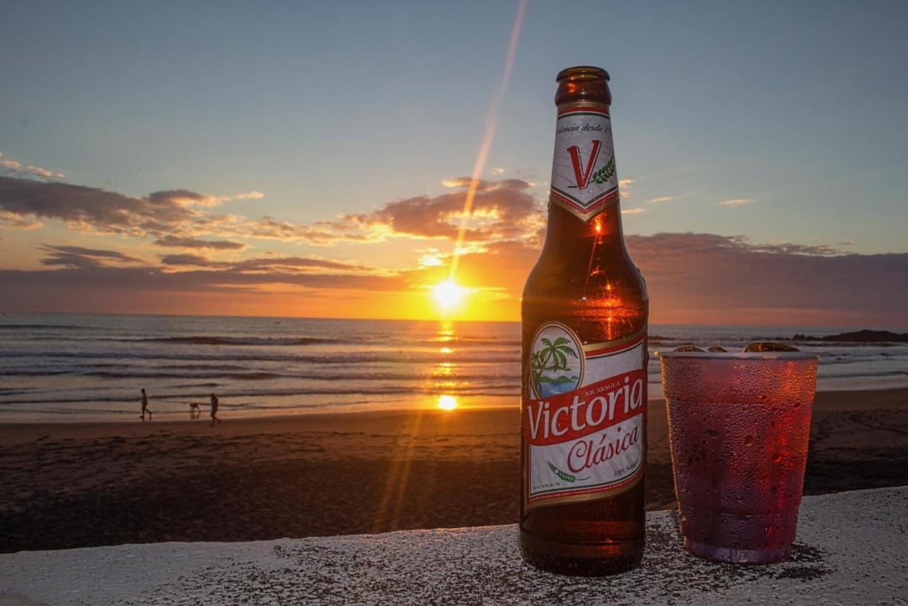 Solid Surf Camp Hostel Nicaragua Transito Εξωτερικό φωτογραφία