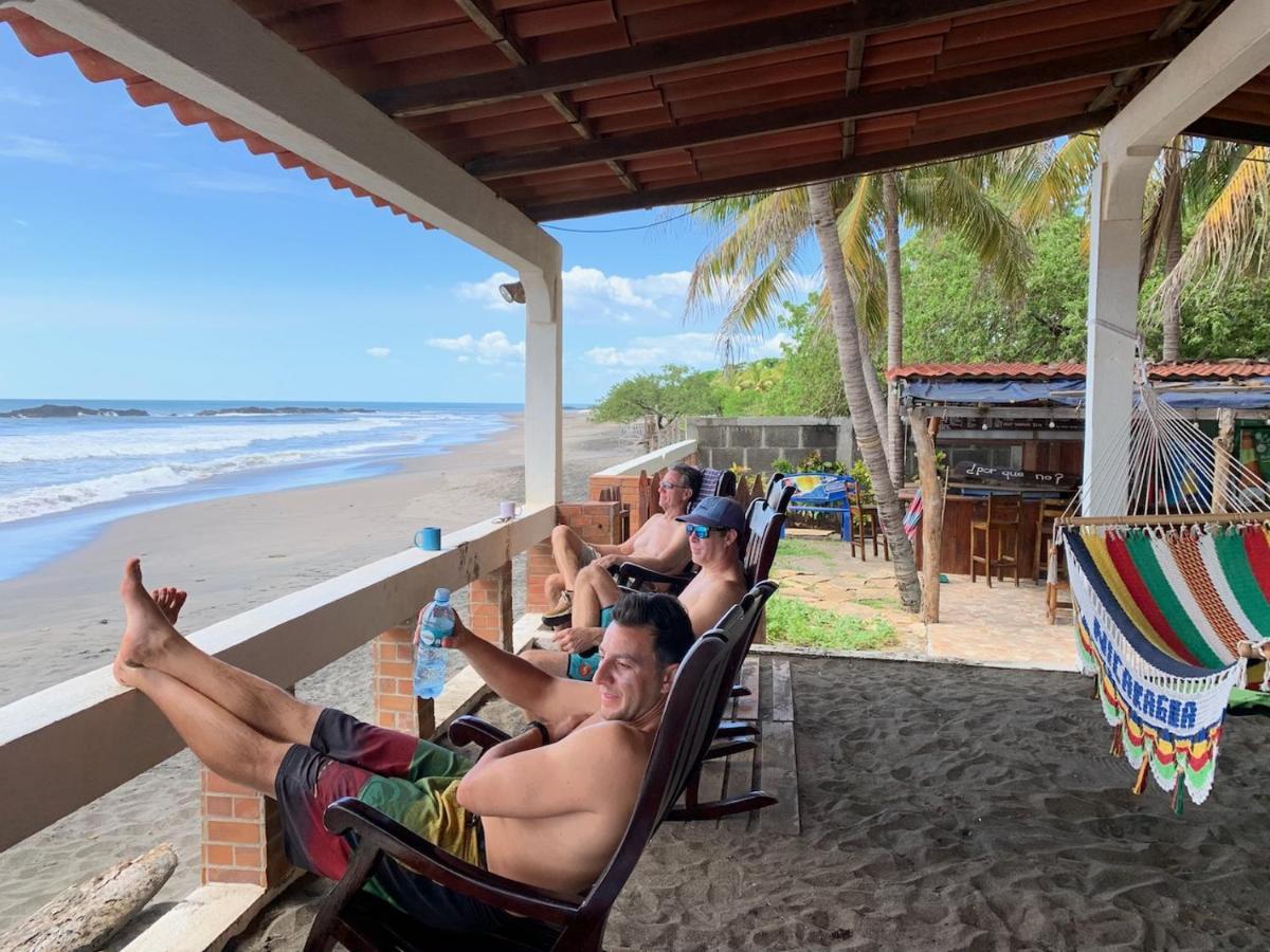 Solid Surf Camp Hostel Nicaragua Transito Εξωτερικό φωτογραφία