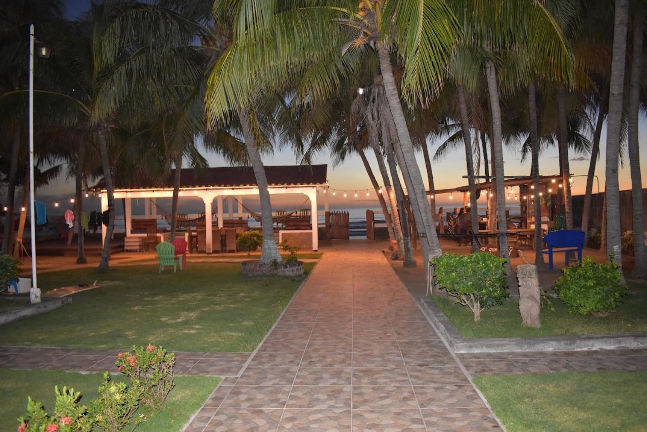 Solid Surf Camp Hostel Nicaragua Transito Εξωτερικό φωτογραφία