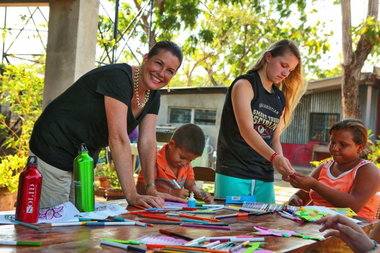 Solid Surf Camp Hostel Nicaragua Transito Εξωτερικό φωτογραφία