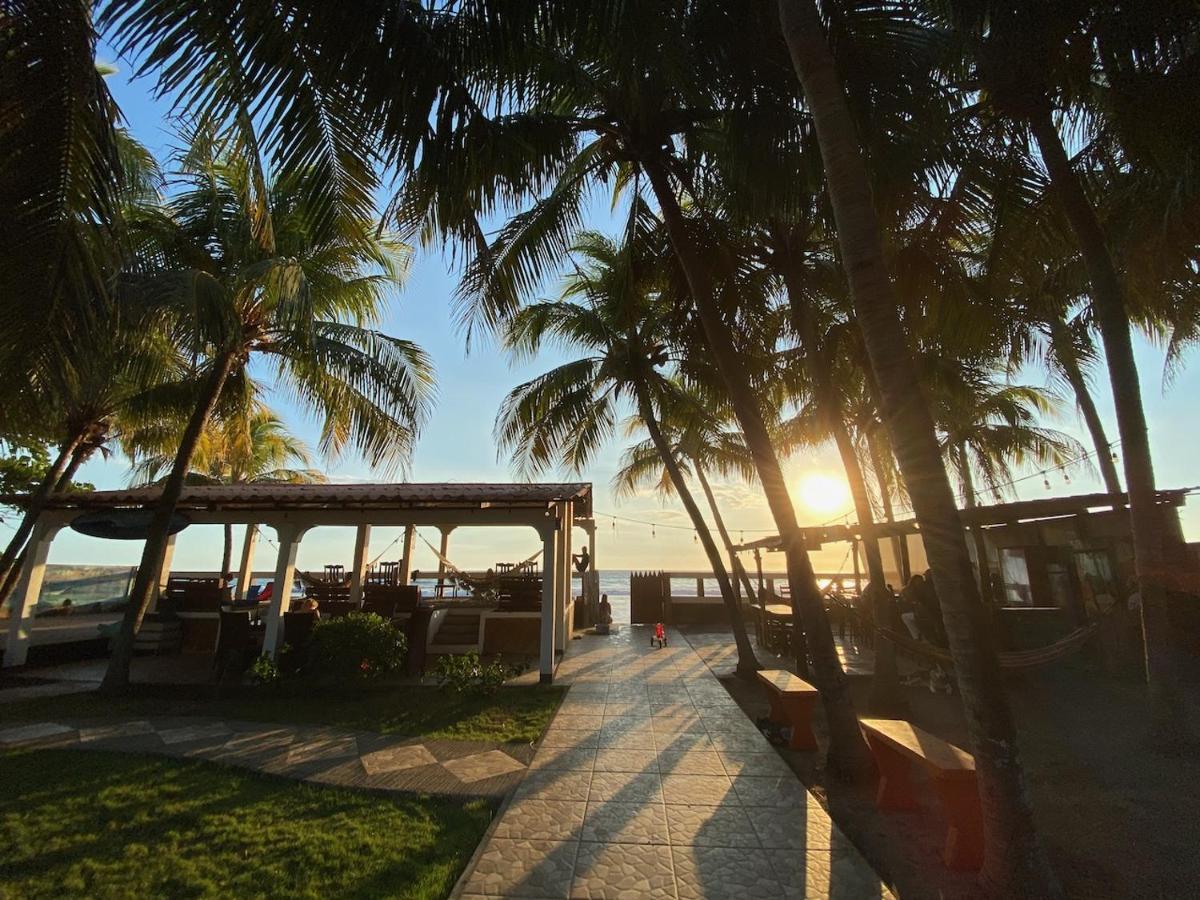Solid Surf Camp Hostel Nicaragua Transito Εξωτερικό φωτογραφία