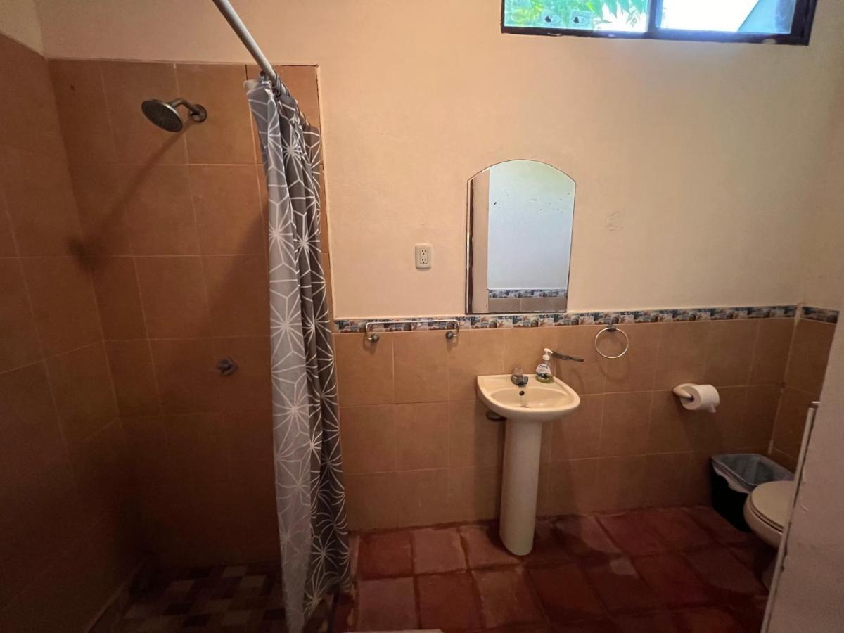 Solid Surf Camp Hostel Nicaragua Transito Εξωτερικό φωτογραφία